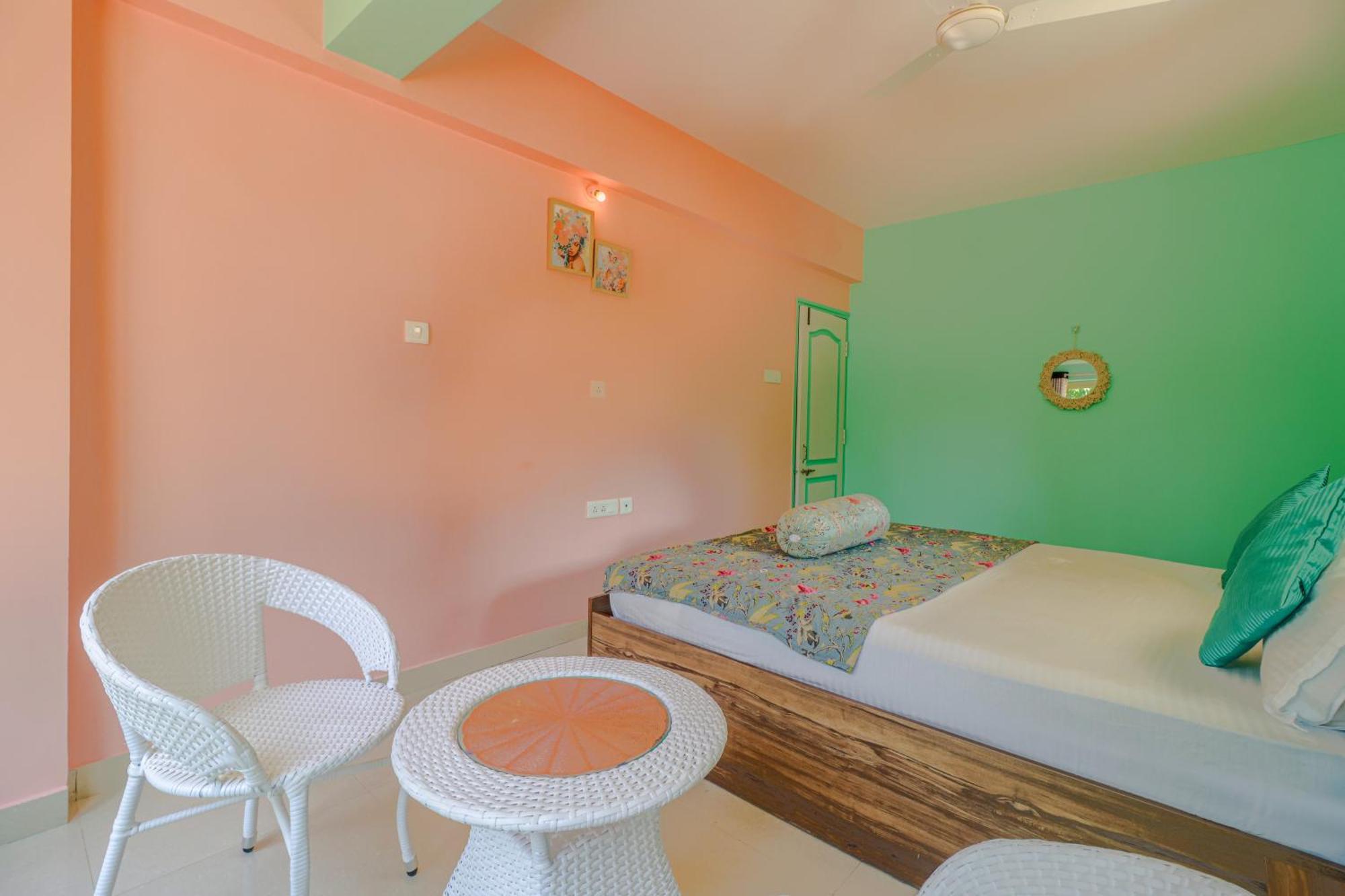 4Bhk Sparkling Apartment Near Beach Pool & Bar 2Bhkx2 Вагатор Номер фото
